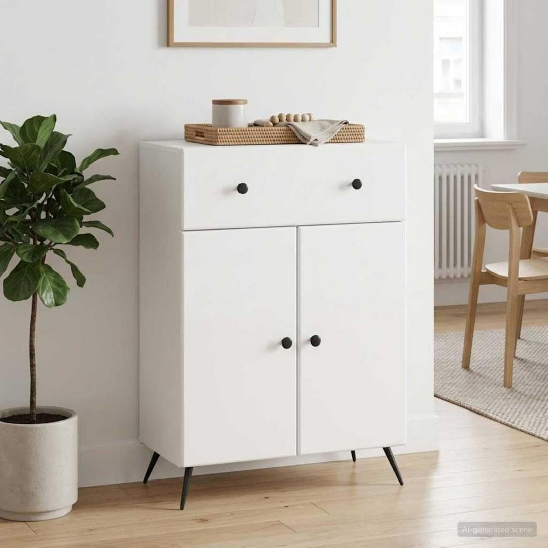 Sideboard verbindet Schubladen und glaenzende Oberflaechen