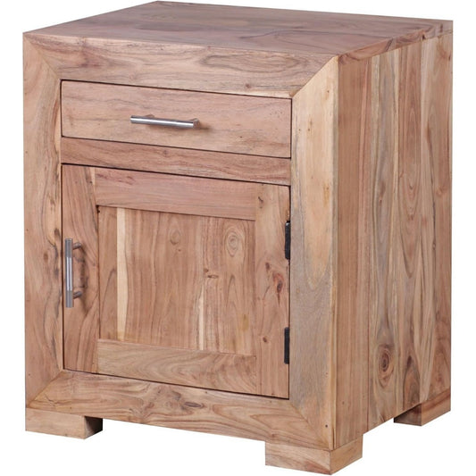Geschlossener Stauraum an dem Nachttisch mit 50 x 40 x 60 cm