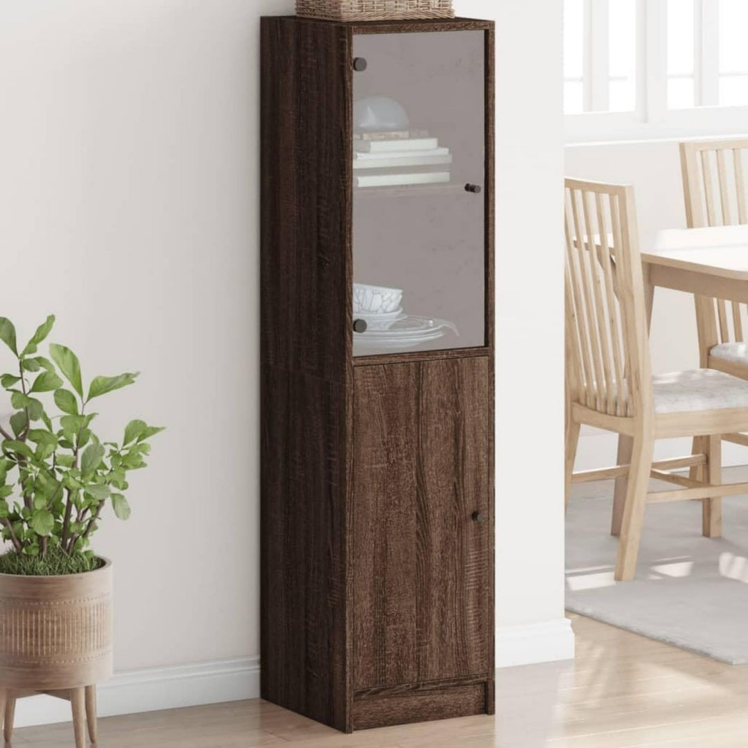 Hochschrank in Eichenbraun mit Glastueren